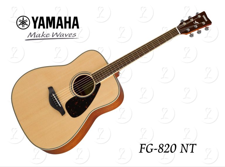 アコースティックギター　ヤマハFG820NT